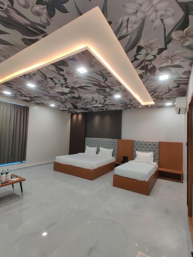 Hotel Pride Of Chittor Chittorgarh Buitenkant foto