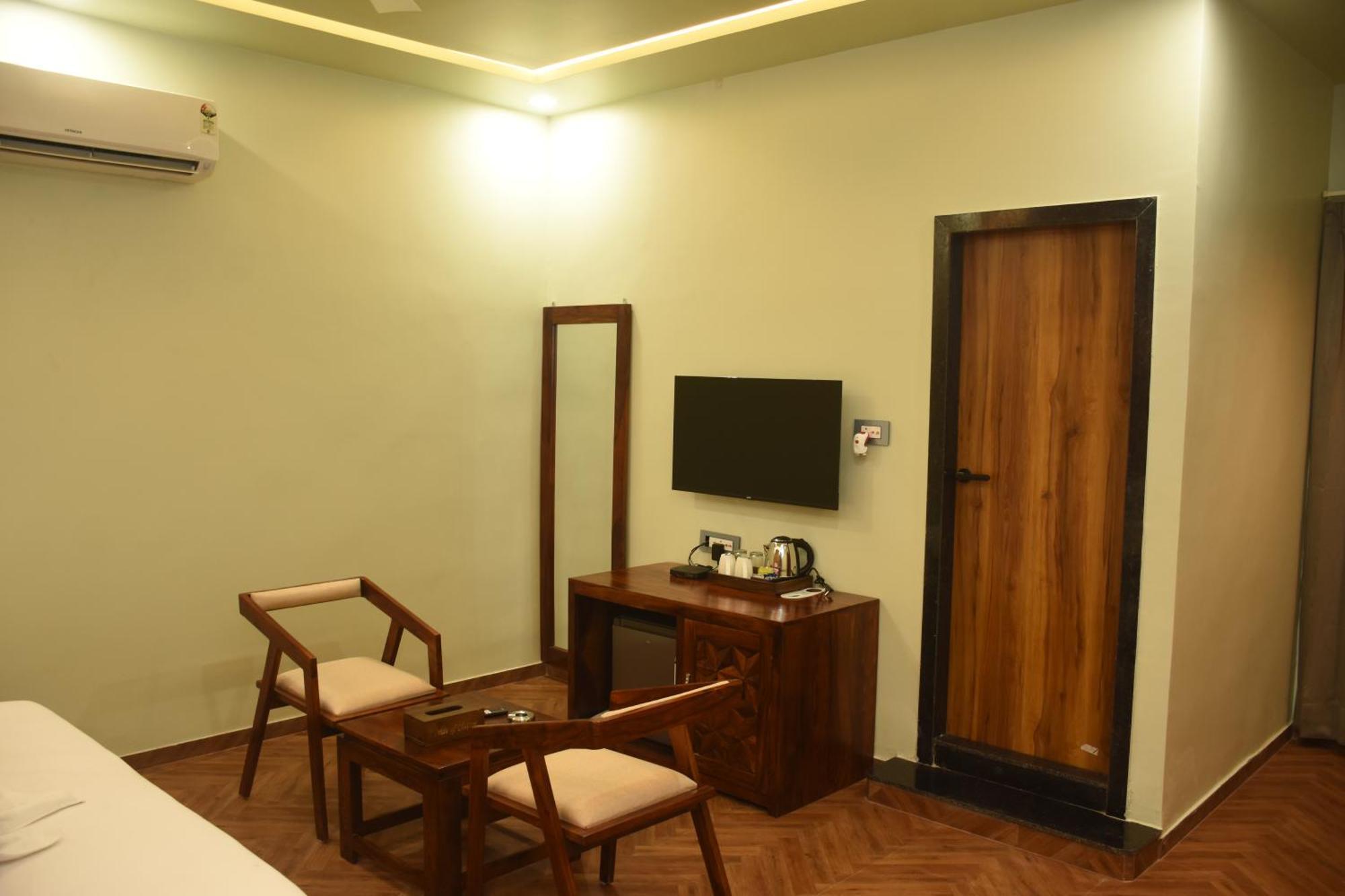 Hotel Pride Of Chittor Chittorgarh Buitenkant foto