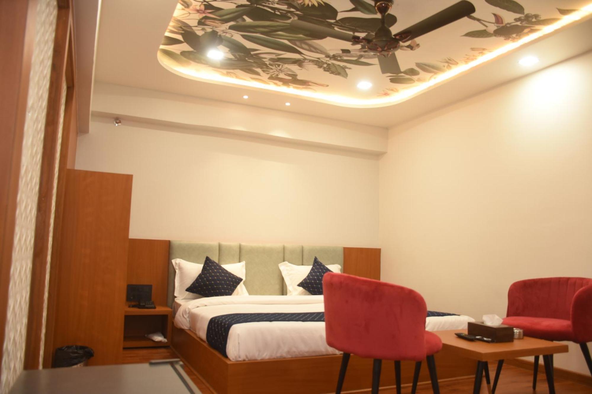 Hotel Pride Of Chittor Chittorgarh Buitenkant foto