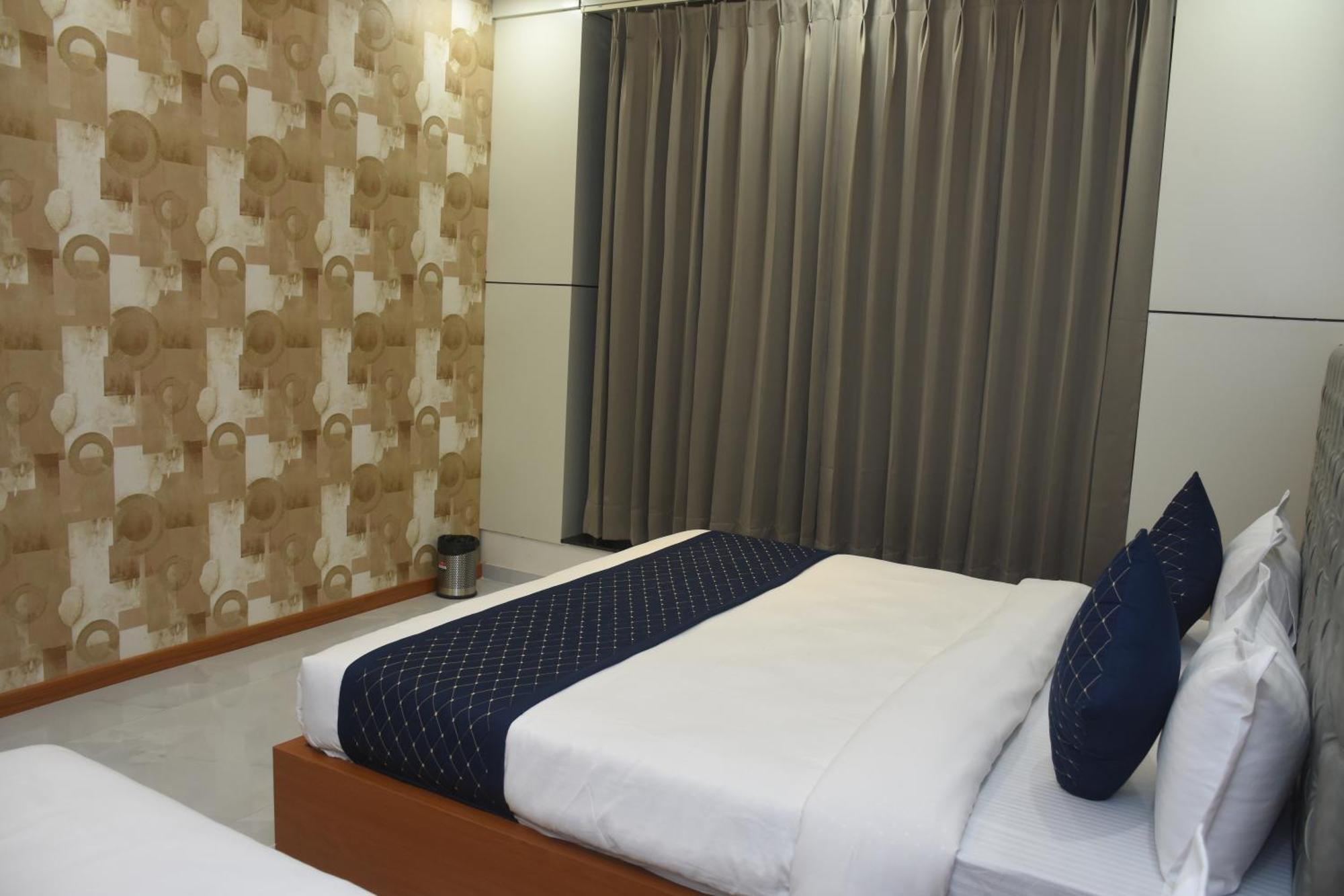 Hotel Pride Of Chittor Chittorgarh Buitenkant foto