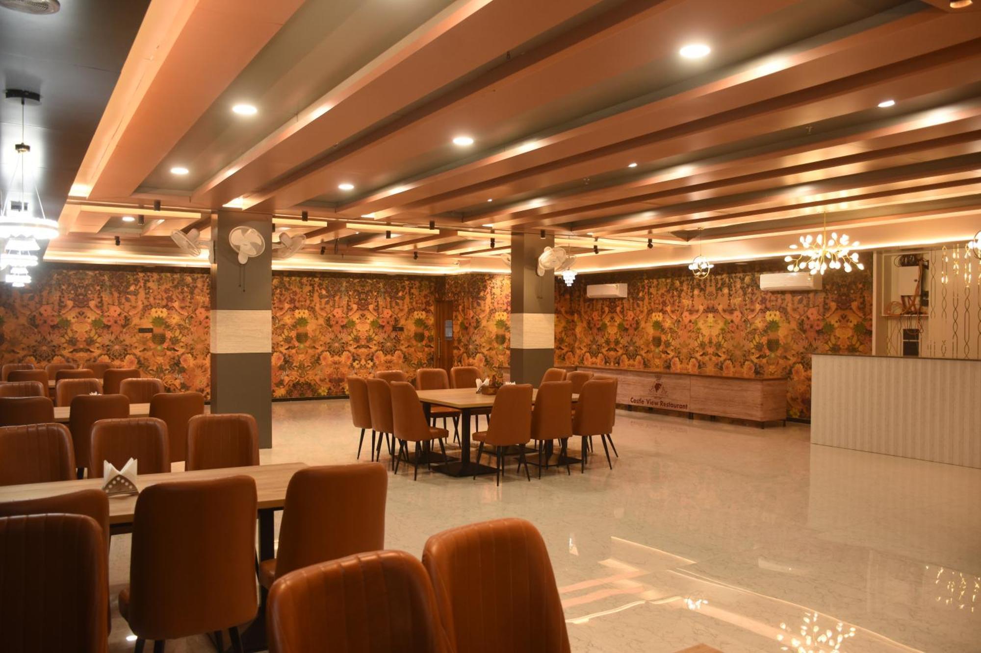 Hotel Pride Of Chittor Chittorgarh Buitenkant foto
