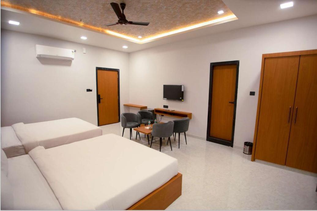 Hotel Pride Of Chittor Chittorgarh Buitenkant foto